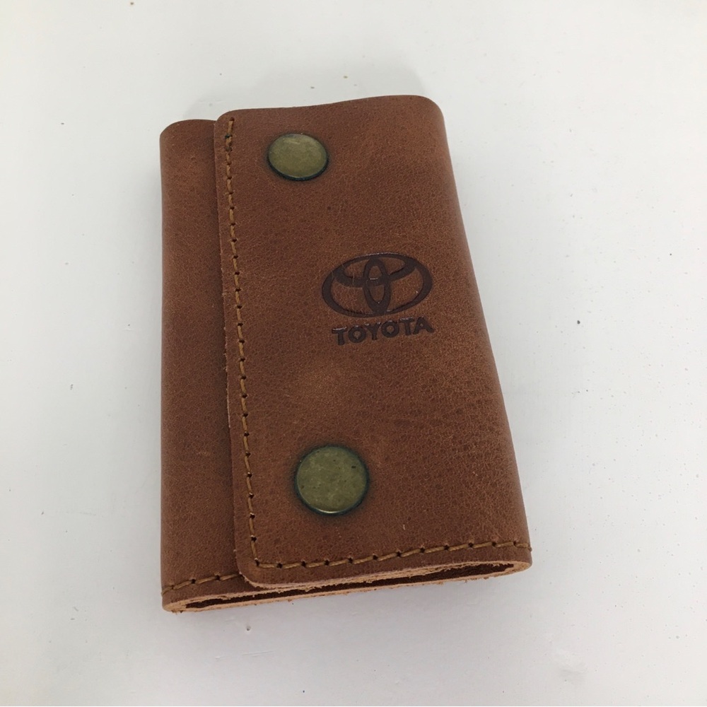 Toyota Brown Leather Keycase Wallet